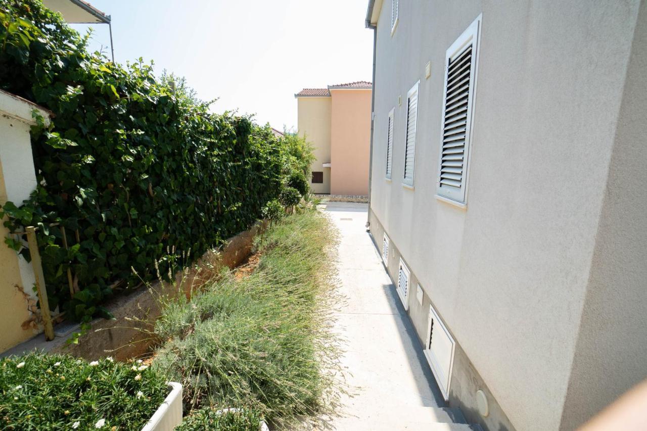 Villa Maros Marina Εξωτερικό φωτογραφία
