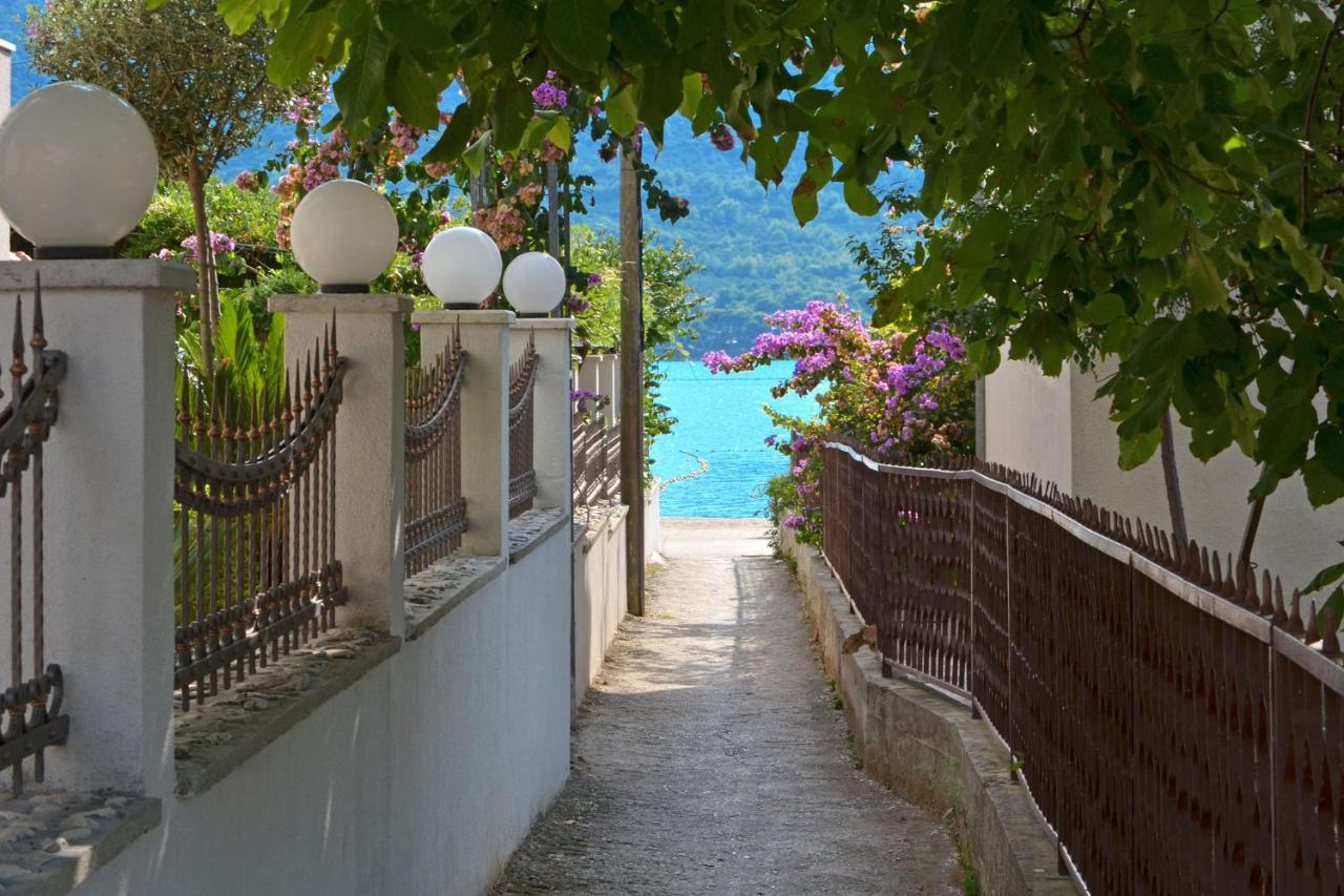 Villa Maros Marina Εξωτερικό φωτογραφία